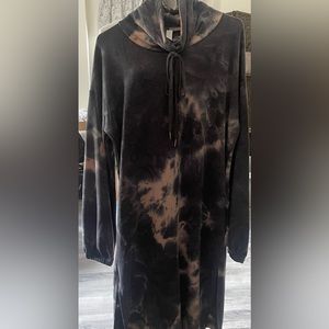 #005. Full Length Sweater Together Clothing